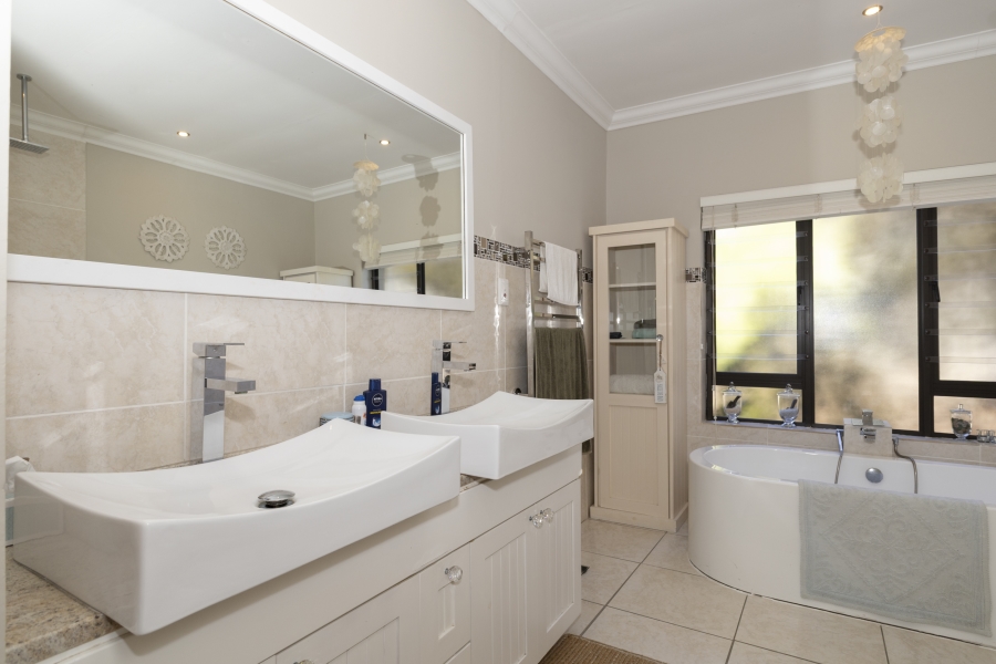 3 Bedroom Property for Sale in Emerald Heights Eastern Cape